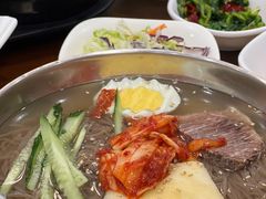 -贵宾庄炸酱面·韩式料理(高区店)
