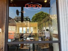 -BEAR FRUITS 門司港 本店