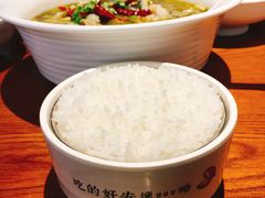 -渝是乎酸菜鱼(龙旗购物中心店)