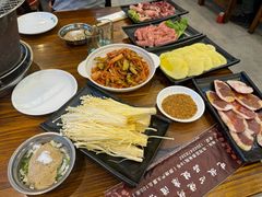 -韩风烤牛肉冷面店
