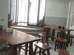 -宝瑞门钉肉饼店