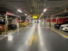 -BFC外滩金融中心停车场