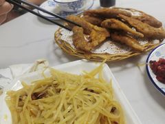 -黑皮酸菜鱼(三山街店)