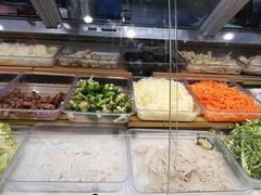 -盒马鲜生(红莲店)