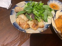 -Cuc Gach Quan Restaurant