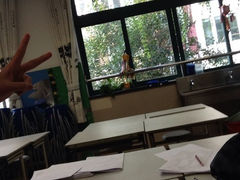 iphone_upload_pic-上海上外静安外国语小学