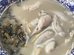 -明呈黄鱼面馆(斜土路店)