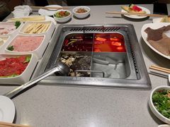 -海底捞火锅(奉化银泰店)