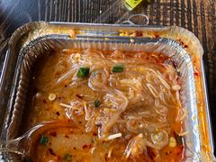 -花儿姐与战哥的美食档