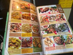-大头虾越式风味餐厅(光明广场店)