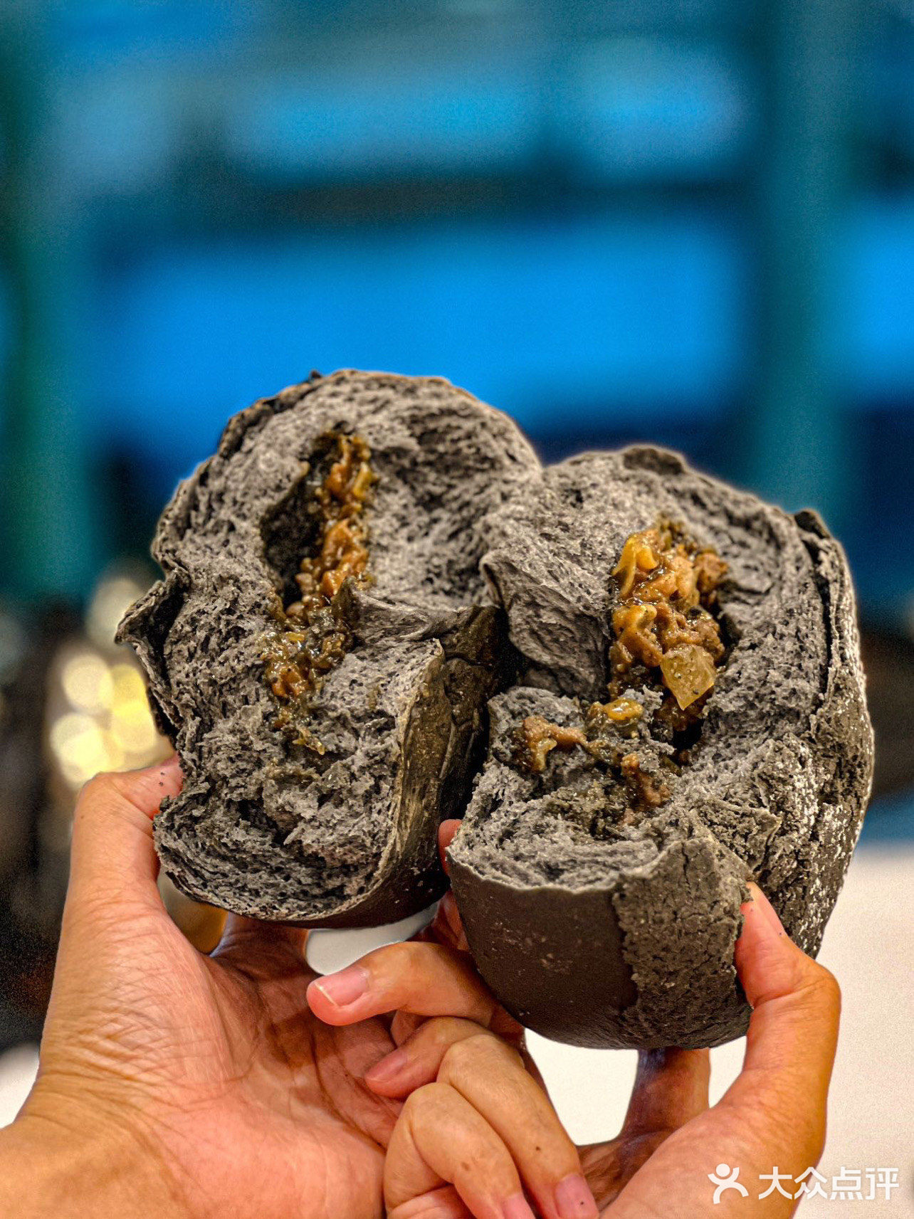 疯了疯了‼️就为了这一口广式黑叉烧寿司〰️🔥 