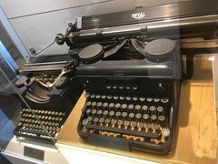 -陆汉斌打字机博物馆