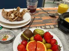 -金马门国际美食百汇(珞喻路店)