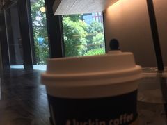 抹茶拿铁-瑞幸咖啡(怡富广场店)