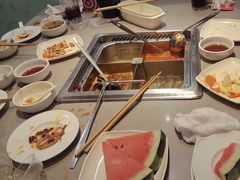 -海底捞火锅(新松江路店)
