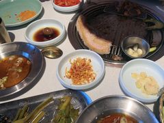 -黑豚黨韩国烤肉料理(悦然时光店)
