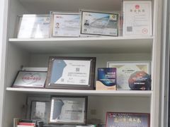 -能手汽车隔热膜旗舰店·3M贴膜体验中心
