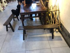 -白色精品·老长沙臭豆腐(文化店)