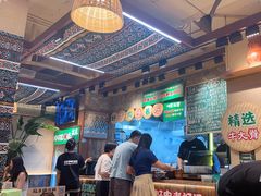 -云阿蛮云南生烫牛肉米线(奉贤路店)