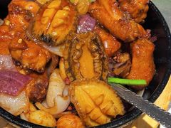 -潮界(LU·ONE凯德晶萃广场店)