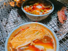 -鑫釜山海鲜烧烤(鑫丰国际店)