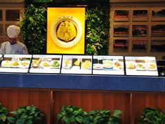 -阿瓦山寨·湘菜现炒·剁椒鱼头王(咸阳总店)