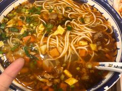 -陕味食族油泼面·小炒盖码面(双榆树店)