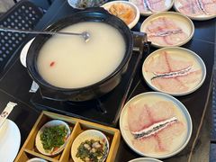 -牛牛和牛海鲜粥底火锅(长虹国际城店)