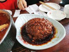 大院狮子头-咱家大院海鲜家常菜