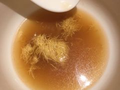 -余欢领鲜火锅(新街口店)