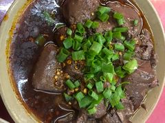 -谢老五跷脚牛肉·非遗传承店