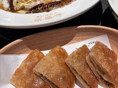 -渔语鱼新川菜Bistro(万象天地店)