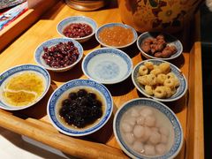 创世纪冰粉-哥老官重庆美蛙鱼头(龙湖杭州金沙天街店)