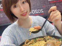 -肥汁米蘭香港米线(长宁来福士店)