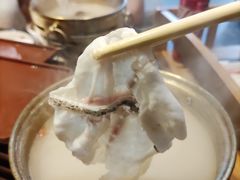 涮鱼片-慢丽江·云南野生菌土鸡锅(付家庄店)