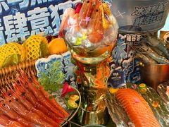 -雍容荟帝王蟹活龙虾展台自助(IFS黑金店)