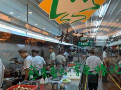 自助取餐区-椿记烧鹅(建干路店)