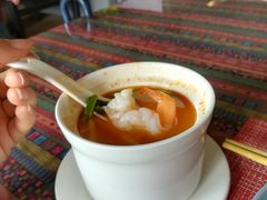 冬阴功汤-忘忧草融合私房菜(红鼎国际店)