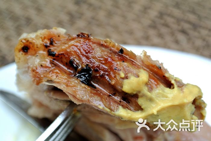 拜恩德国花园餐厅(大唐芙蓉园店)-拜恩脆烤猪膝图片-西安美食-大众点