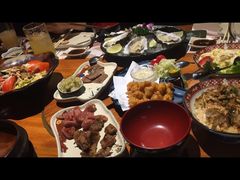 -肉魁屋·烧肉·烧鸟·酒场(高新店)