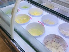 -东方红海鲜百汇(国际大厦店)