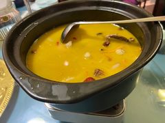 一品松茸土鸡汤-悦硒楼·新派恩施菜