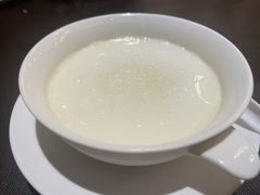 官燕双皮奶-广州文华东方酒店·江-由辉师傅主理