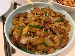 干炒牛河粉-大铁勺新津菜(东丽阳光新业广场店)