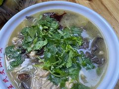 -文山荷鲜居(翠湖店)