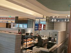 -东方红海鲜百汇(国际大厦店)