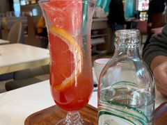 柚然自得的小美女-柠檬树茶餐厅(海雅缤纷城店)