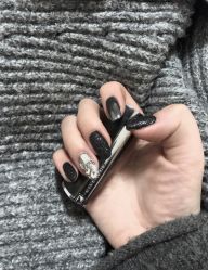 -安芮儿日式美甲美睫皮肤管理