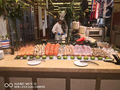冻海鲜-大中华希尔顿酒店-念自助餐·嗨啤·小龙虾