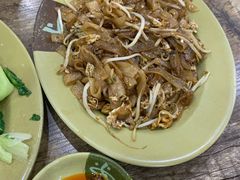 干炒牛河-贞姨美食·老字号海鲜大排档